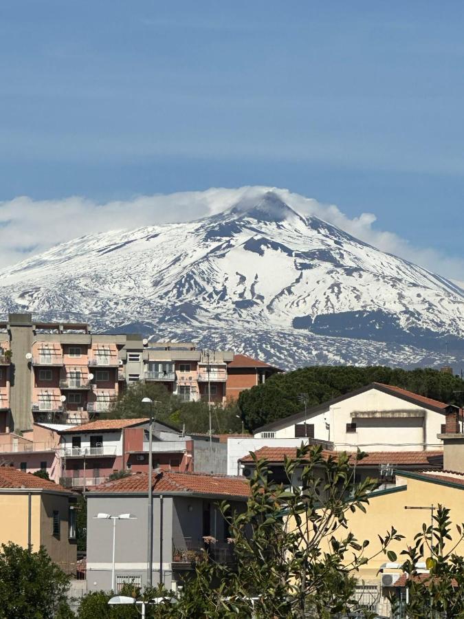 Apartamento Dama House Airport&Hospital Catania Exterior foto
